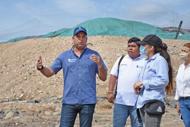 Gerente de Emdupar inspecciona procesos en el Relleno Sanitario Los Corazones