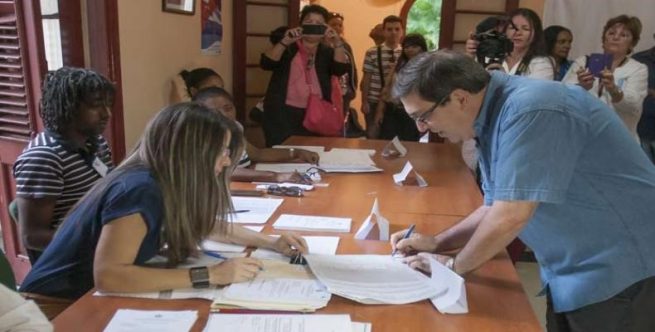 Cuba convoca a elecciones municipales para el próximo noviembre