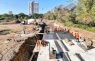 Alcalde de Valledupar inspecciona obra de alcantarilla pluvial