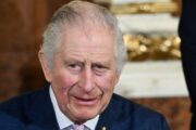 El rey Carlos de Inglaterra tiene cáncer y ha iniciado tratamiento: Palacio de Buckingham