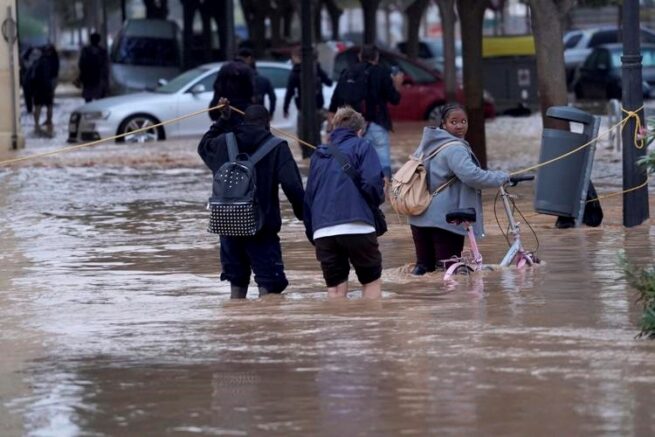 Al menos 63 muertos en devastadoras inundaciones en España