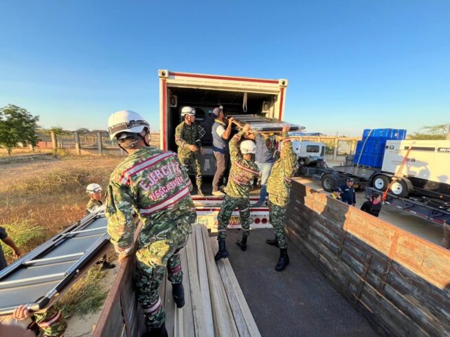 Ejército apoyó traslado de un hospital de campaña que beneficiará a comunidades de la Alta Guajira