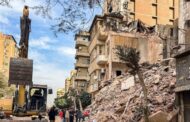 Al menos diez muertos en derrumbe de un edificio en un barrio popular del sur de El Cairo