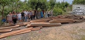 Donan material maderable decomisado a comunidad indígena de Hatonuevo (La Guajira)